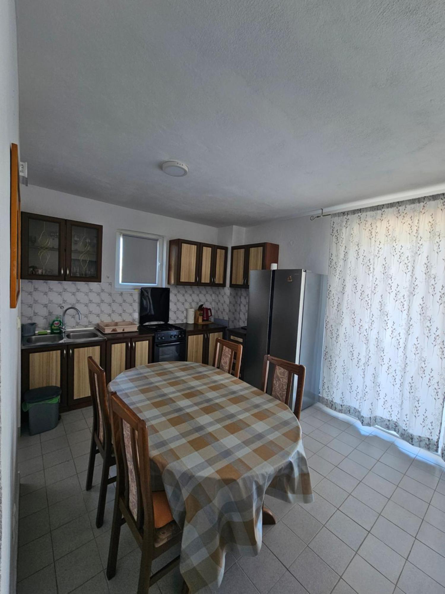 Apartments Lucin Veliki Drvenik Eksteriør bilde